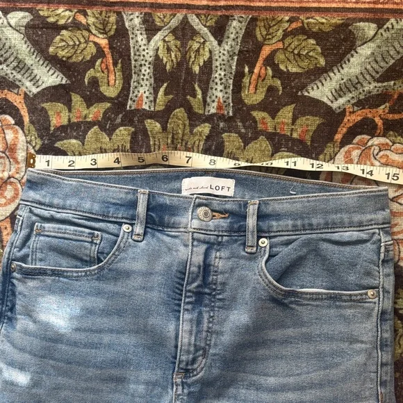 LOFT Light Blue Distressed Skinny Jeans Size 8 - Picture 3 of 9